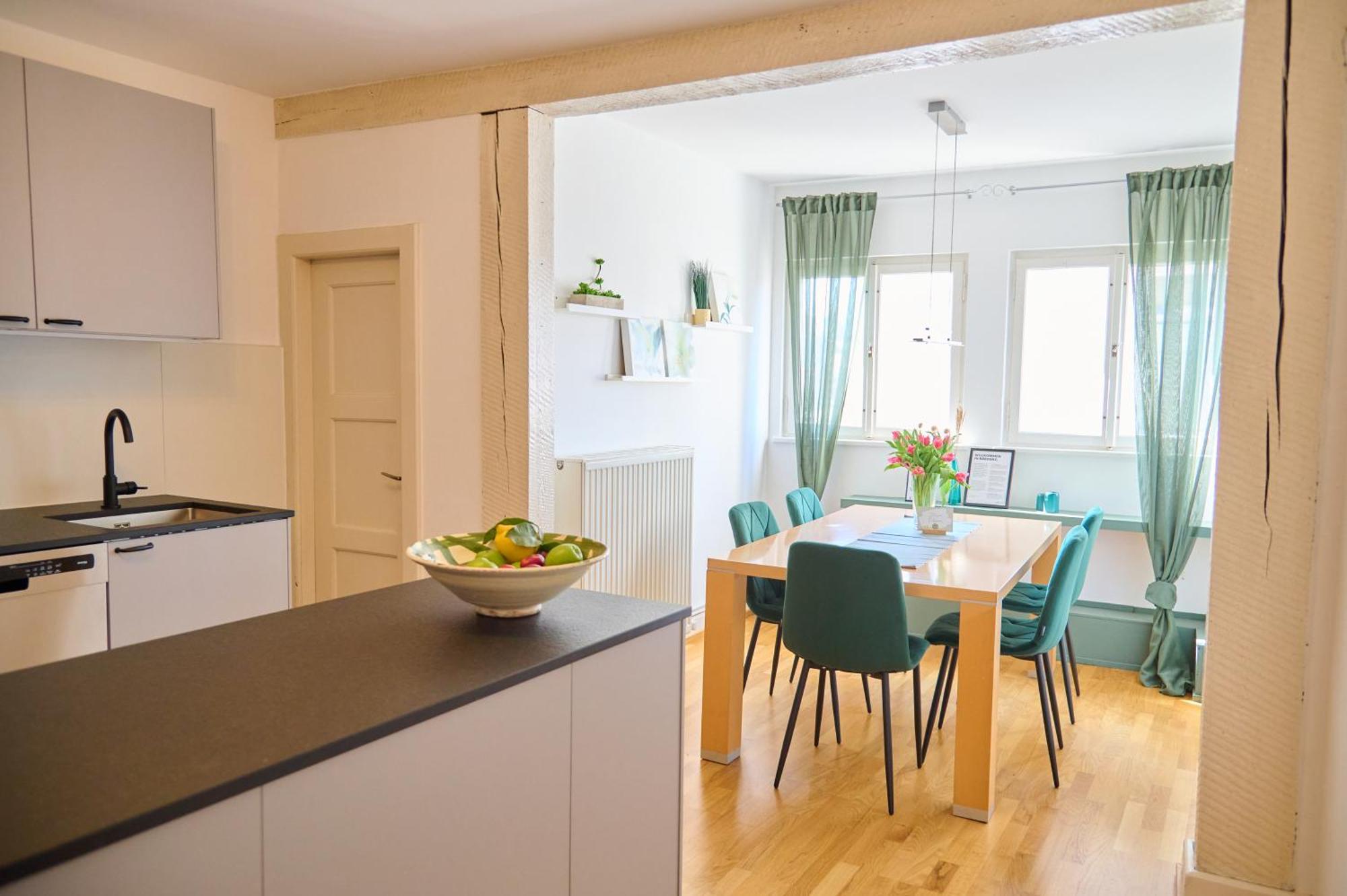 Zentrales Apartment Pfaenderblick Bregenz Eksteriør bilde